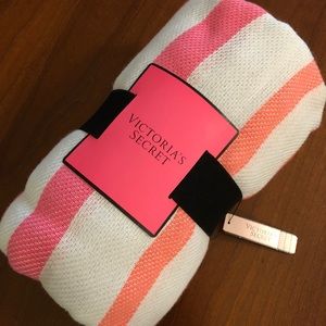 Victoria’s Secret Beach Blanket Limited Edition
